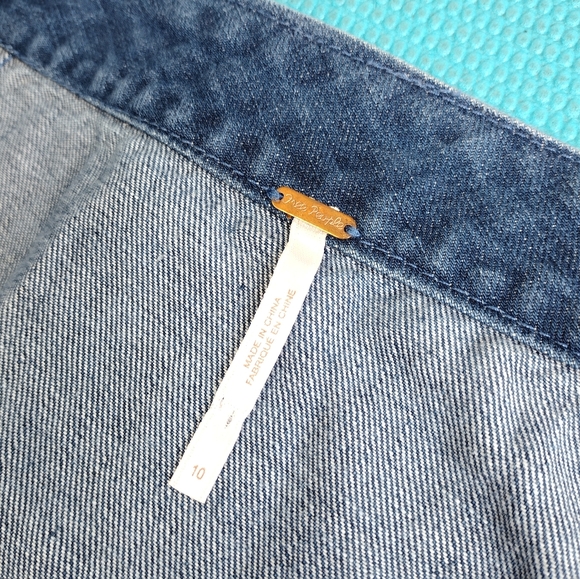 Free People Denim Wrap Tie Skirt Aztec Boho Embroidery Hendrix - Sz 10 - Picture 8 of 14